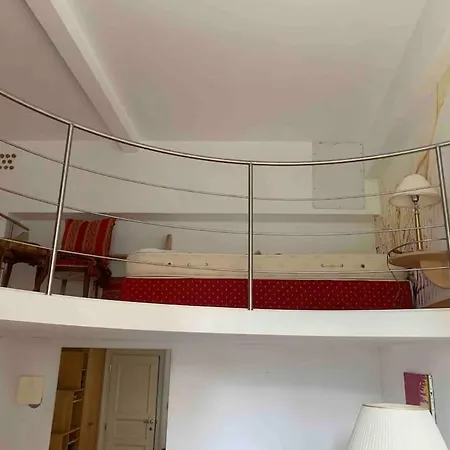 Helles In Historischer Meran