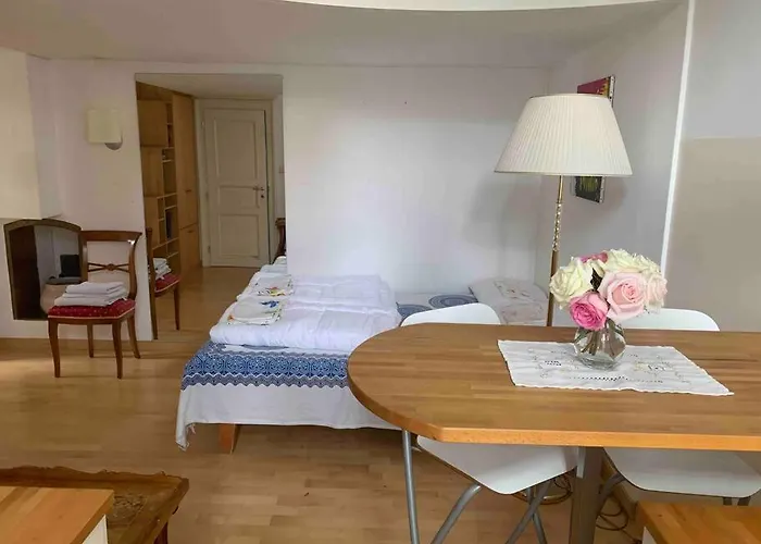 Helles In Historischer Apartment